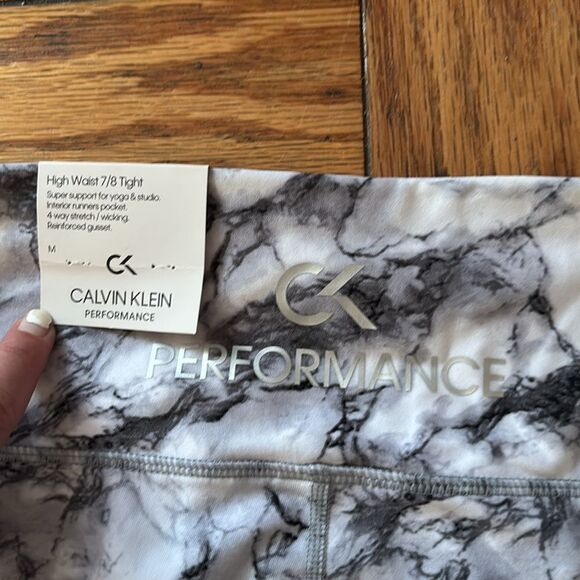 ✨NWT✨ Calvin Klein High Waist 7/8 Performance Wick Tights - Size Medium - Picture 3 of 5